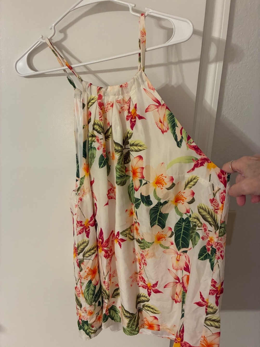 Tommy Bahama Cream Floral Fully-lined 100% Silk Top